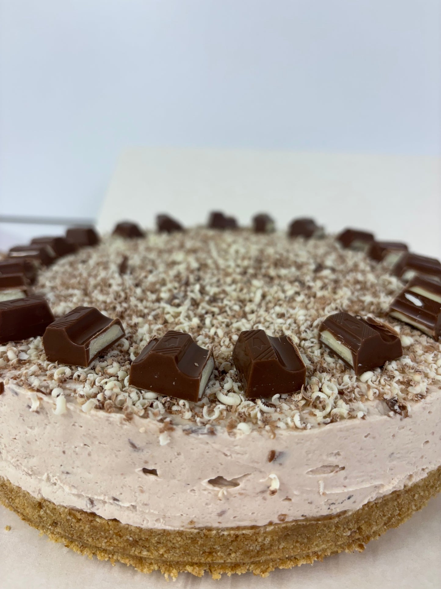 The Kinder Bueno Cheesecake